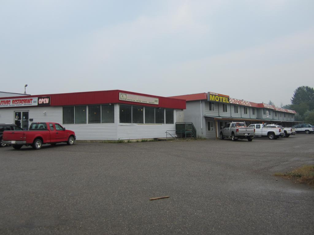 Brothers Inn Motel 프린스조지 외부 사진